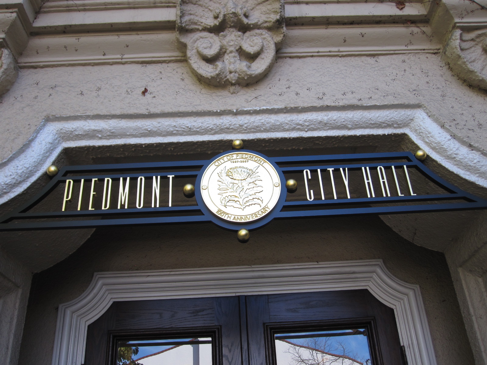 Piedmont Civic Association Piedmont, California » Photos of Newly Renovated City Hall Entry